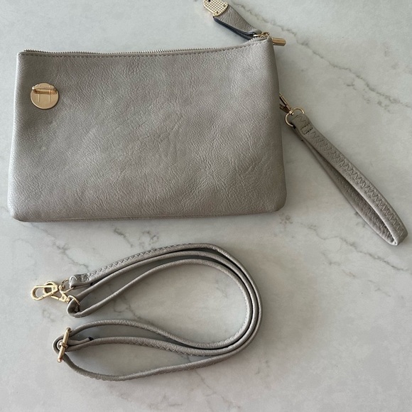Handbags - Gray Clutch Purse​